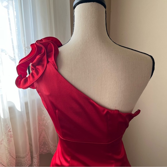 Adrianna Papell Red Satin Cocktail Dress - Picture 4 of 7